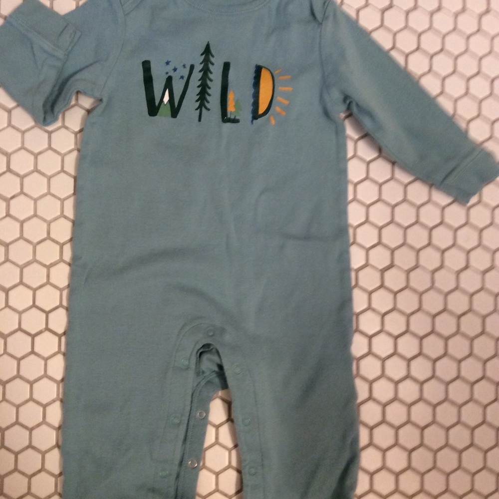 Old navy 12-18 mo pj’s